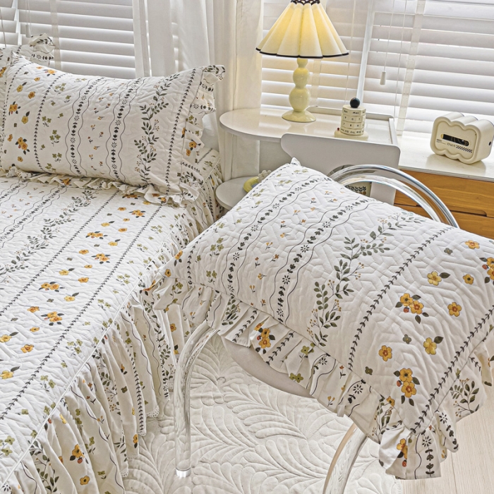 91家纺网 家纺一手货源 找家纺 罗艺轩 2024新款全棉花边床笠式夹棉床裙三件套波塞尔庄园芙拉花园