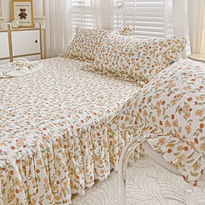 91家纺网 家纺一手货源 找家纺 罗艺轩 2024新款全棉花边床笠式夹棉床裙三件套波塞尔庄园花千朵