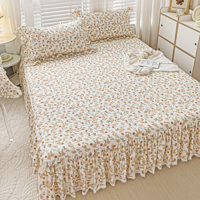 91家纺网 家纺一手货源 找家纺 罗艺轩 2024新款全棉花边床笠式夹棉床裙三件套波塞尔庄园花千朵