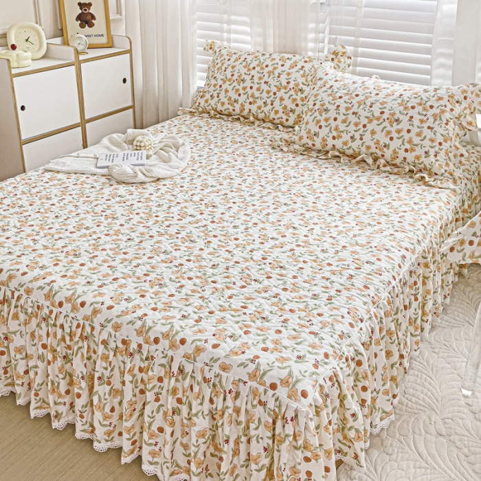 91家纺网 家纺一手货源 找家纺 罗艺轩 2024新款全棉花边床笠式夹棉床裙三件套波塞尔庄园花千朵