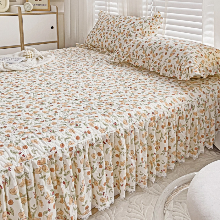 91家纺网 家纺一手货源 找家纺 罗艺轩 2024新款全棉花边床笠式夹棉床裙三件套波塞尔庄园花千朵