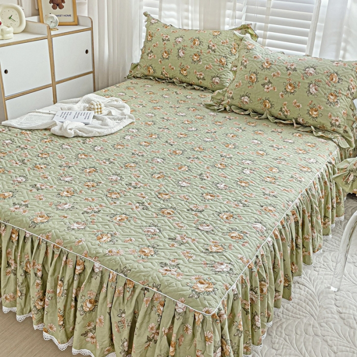 91家纺网 家纺一手货源 找家纺 罗艺轩 2024新款全棉花边床笠式夹棉床裙三件套波塞尔庄园花枝雅韵