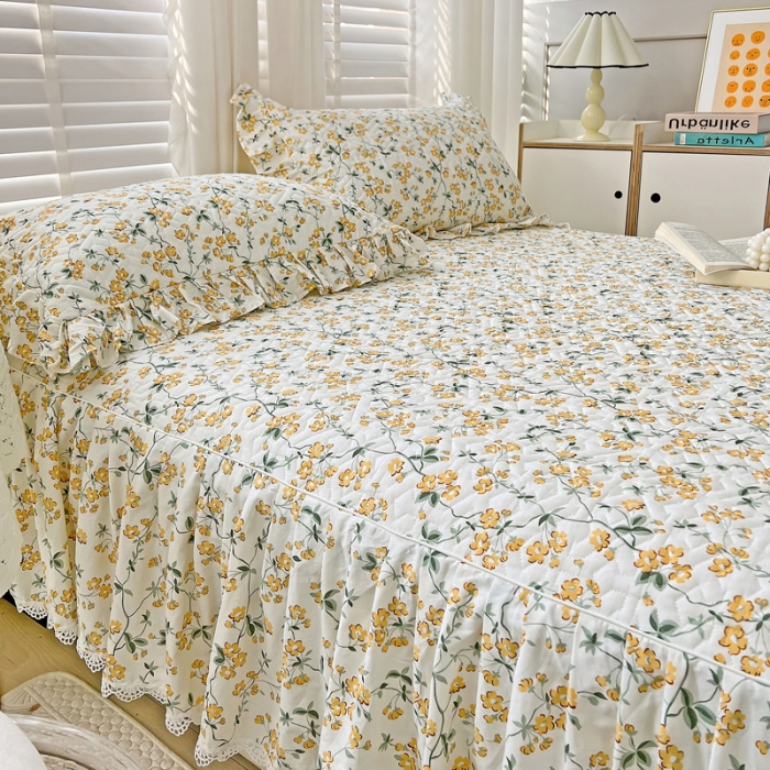 91家纺网 家纺一手货源 找家纺 罗艺轩 2024新款全棉花边床笠式夹棉床裙三件套波赛尔庄园-春风拂面