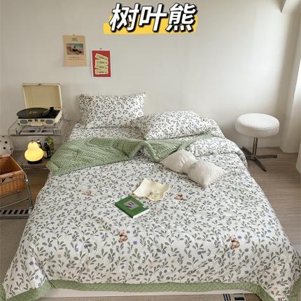 91家纺网 家纺一手货源 找家纺 星期八 2023新款复古碎花全棉豆豆春秋被四件套 树叶熊