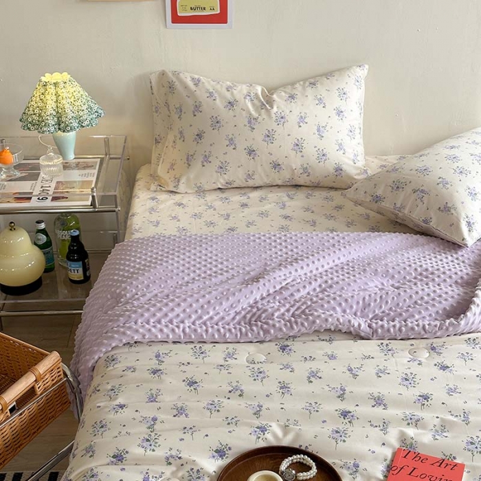 91家纺网 家纺一手货源 找家纺 星期八 2023新款复古碎花全棉豆豆春秋被四件套 风信子