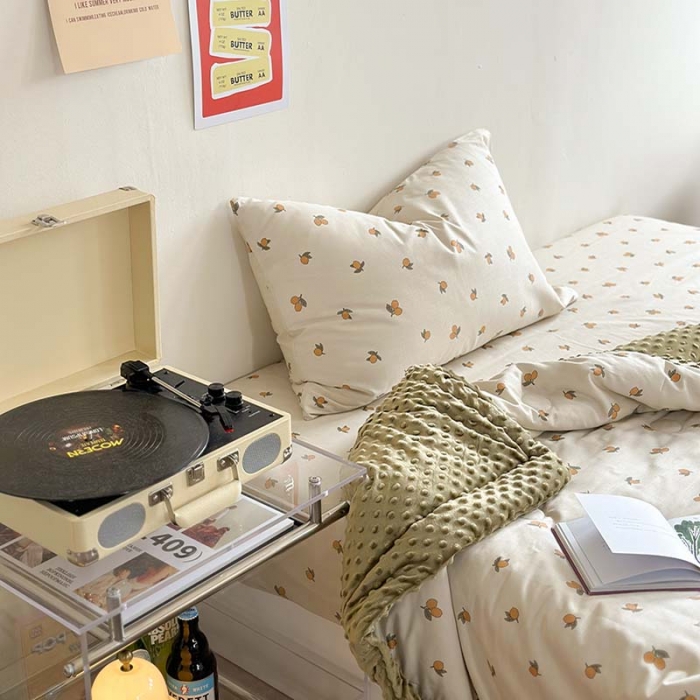 91家纺网 家纺一手货源 找家纺 星期八 2023新款复古碎花全棉豆豆春秋被四件套 小枇杷