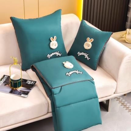 91家纺网 家纺一手货源 找家纺 (总) 伊可爱抱枕被 2023新款立体卡通磨毛亲肤抱枕被-兔茸茸系列