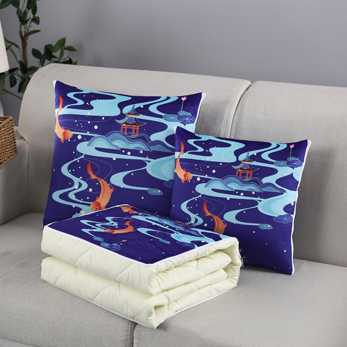 91家纺网 家纺一手货源 找家纺 伊可爱抱枕被 2023新款水晶超柔磨毛四季多针抱枕被 跃龙门