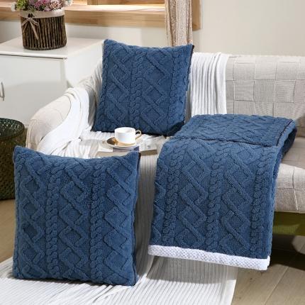 91家纺网 家纺一手货源 找家纺 伊可爱抱枕被 2023新款塔芙绒提花抱枕被毛毯 雅致天空蓝