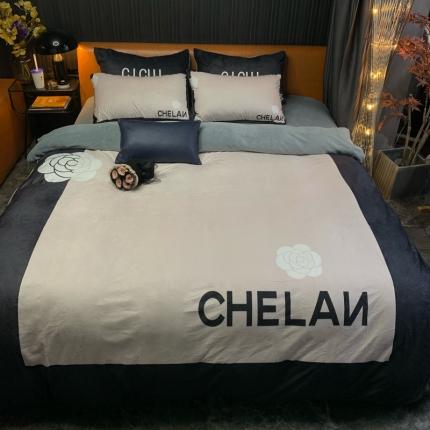 91家纺网 家纺一手货源 找家纺 （总）色鬼布艺 2023新款活性数码印花牛奶绒四件套-场景一