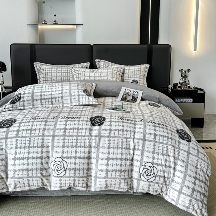 91家纺网 家纺一手货源 找家纺 耀达 2024新款轻奢加厚牛奶绒四件套 小香