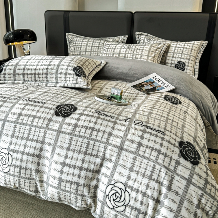 91家纺网 家纺一手货源 找家纺 耀达 2024新款轻奢加厚牛奶绒四件套 小香