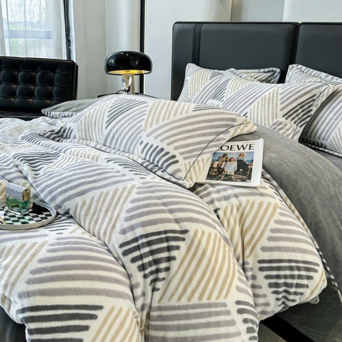 91家纺网 家纺一手货源 找家纺 耀达 2024新款轻奢加厚牛奶绒四件套 简约条纹