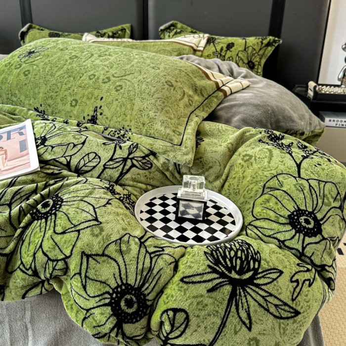91家纺网 家纺一手货源 找家纺 耀达 2024新款轻奢加厚牛奶绒四件套 绿野花园