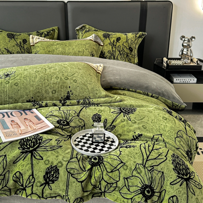 91家纺网 家纺一手货源 找家纺 耀达 2024新款轻奢加厚牛奶绒四件套 绿野花园