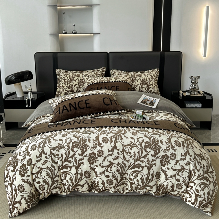 91家纺网 家纺一手货源 找家纺 耀达 2024新款轻奢加厚牛奶绒四件套 绿野森林