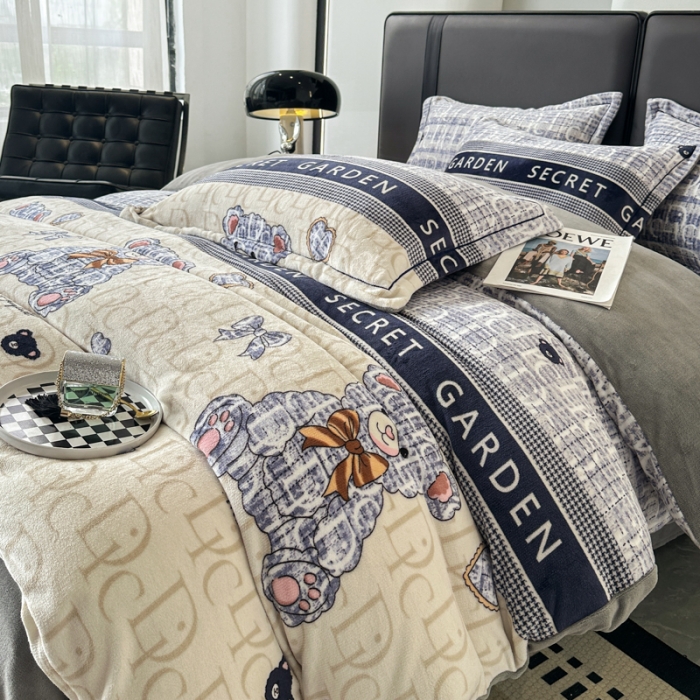 91家纺网 家纺一手货源 找家纺 耀达 2024新款轻奢加厚牛奶绒四件套 水晶熊