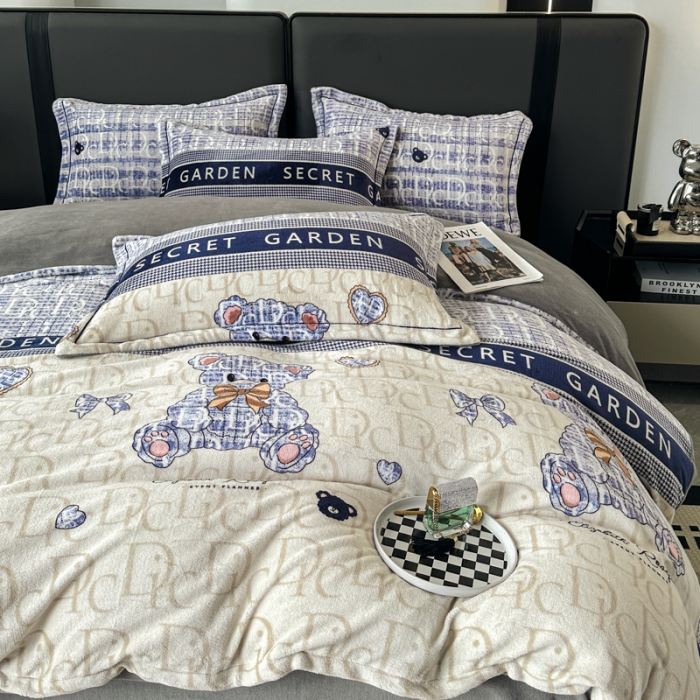 91家纺网 家纺一手货源 找家纺 耀达 2024新款轻奢加厚牛奶绒四件套 水晶熊