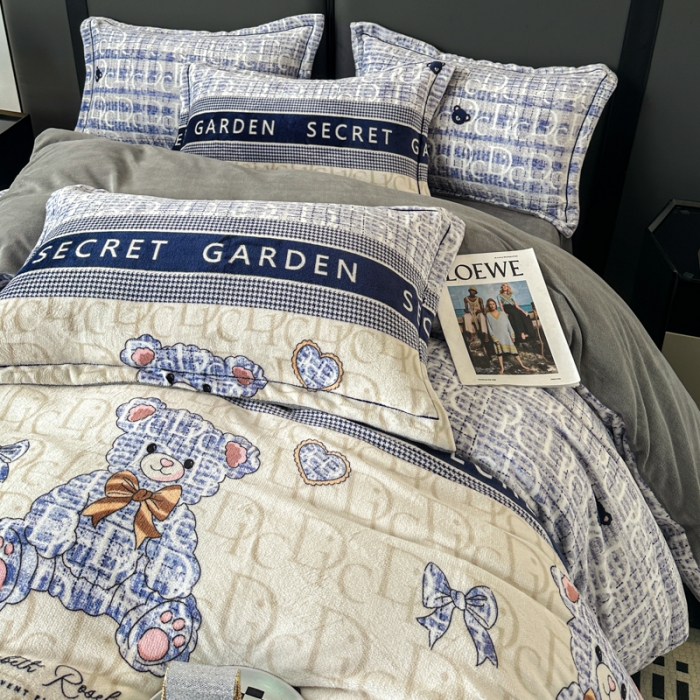 91家纺网 家纺一手货源 找家纺 耀达 2024新款轻奢加厚牛奶绒四件套 水晶熊