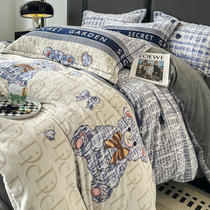 91家纺网 家纺一手货源 找家纺 耀达 2024新款轻奢加厚牛奶绒四件套 水晶熊