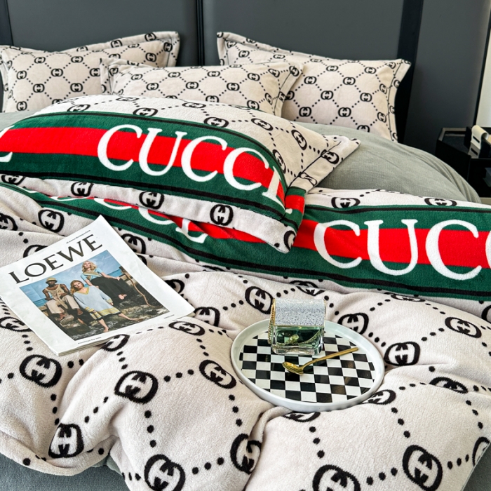 91家纺网 家纺一手货源 找家纺 耀达 2024新款轻奢加厚牛奶绒四件套 古奈