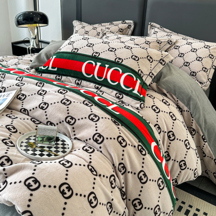 91家纺网 家纺一手货源 找家纺 耀达 2024新款轻奢加厚牛奶绒四件套 古奈