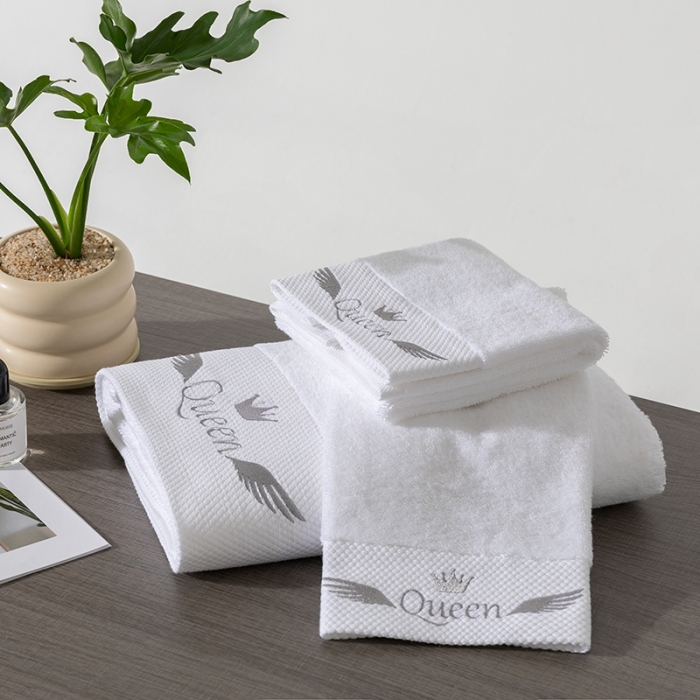 91家纺网 家纺一手货源 找家纺 全棉纯棉五星级酒店浴巾布草宾馆毛巾民宿铂金缎绣花面巾三件套queen