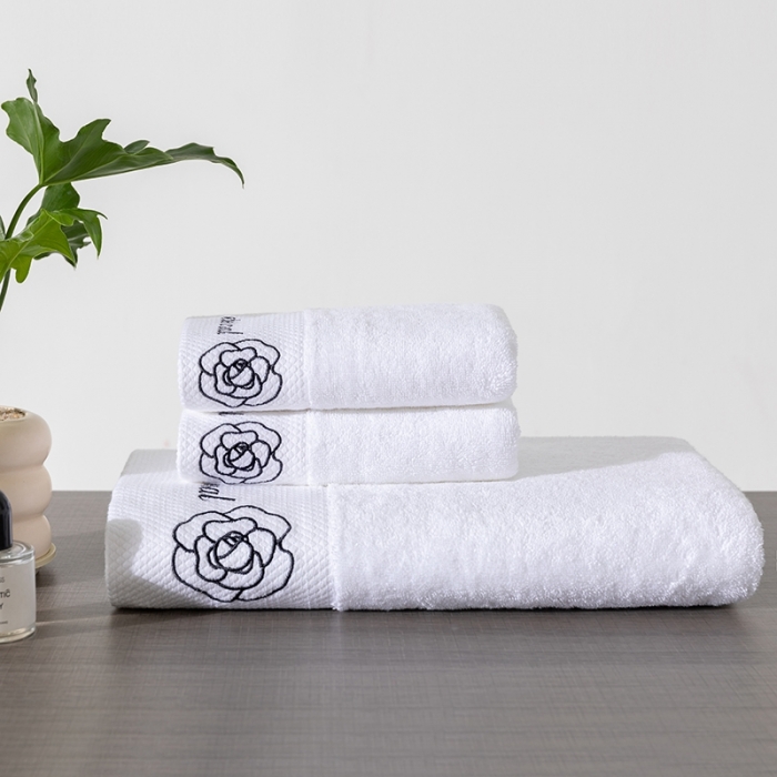 91家纺网 家纺一手货源 找家纺 全棉纯棉五星级酒店浴巾布草宾馆毛巾民宿铂金缎绣花面巾三件套茶花