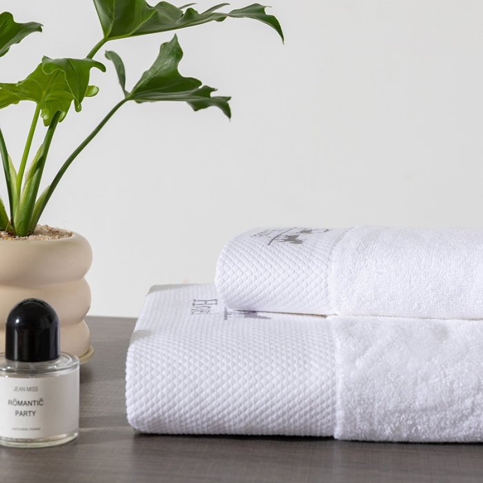 91家纺网 家纺一手货源 找家纺 全棉纯棉五星级酒店浴巾布草宾馆毛巾民宿铂金缎绣花面巾三件套马车