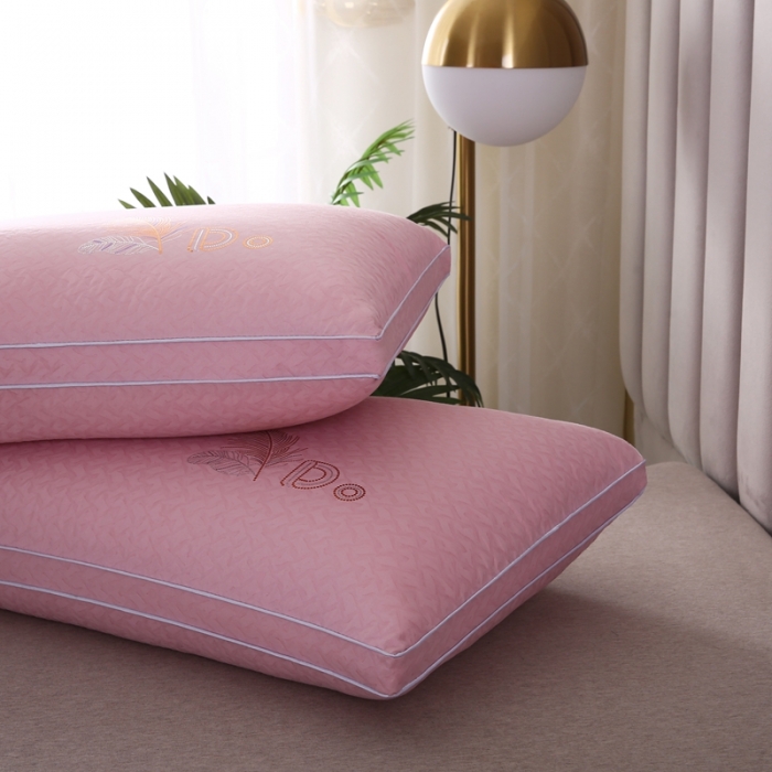 91家纺网 家纺一手货源 找家纺 总 爱来伊 软枕