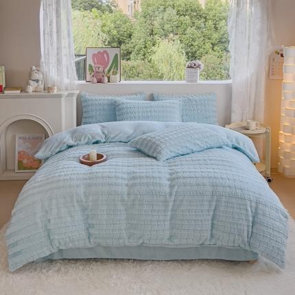 91家纺网 家纺一手货源 找家纺 大米家居 2023高克重兔兔绒方格系列四件套 方格-浅蓝
