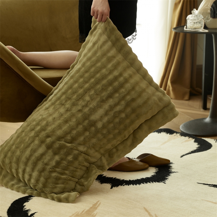 91家纺网 家纺一手货源 找家纺 新月家纺 2024新款保暖简约牛奶绒托斯塞纳四件套 托斯塞纳+玛雅绿