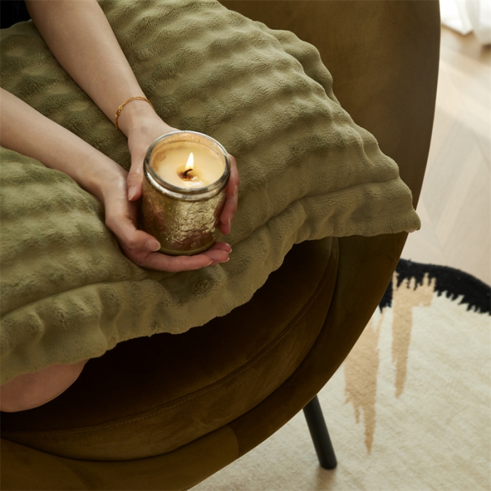 91家纺网 家纺一手货源 找家纺 新月家纺 2024新款保暖简约牛奶绒托斯塞纳四件套 托斯塞纳+玛雅绿