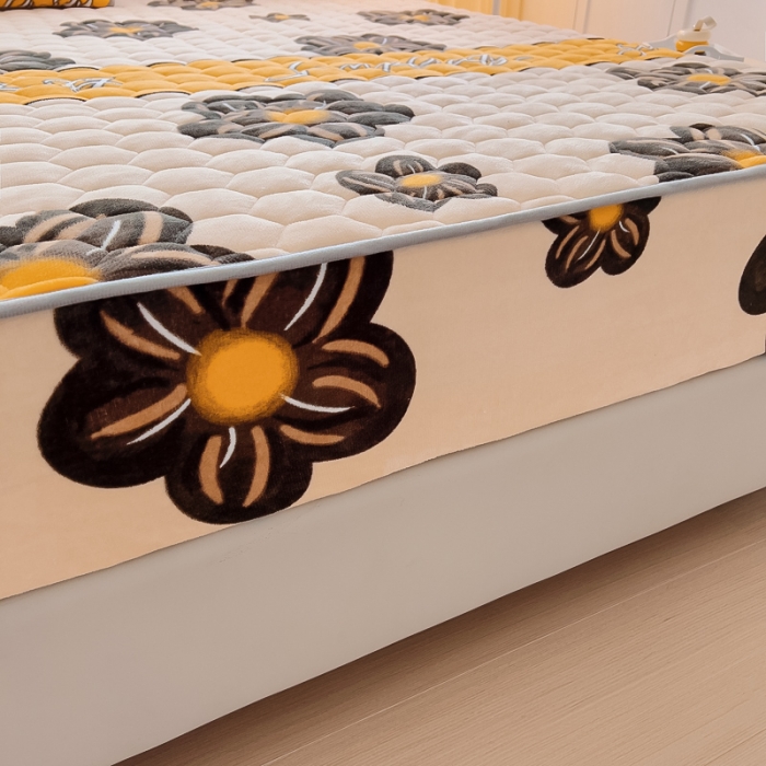 91家纺网 家纺一手货源 找家纺 情煊家纺 2023新款保暖牛奶绒夹棉床笠 情调