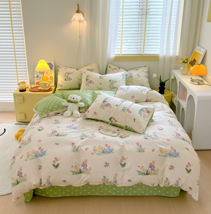 91家纺网 家纺一手货源 找家纺 芊寻 2024新款全棉13372田园风印花系列四件套 蘑菇兔
