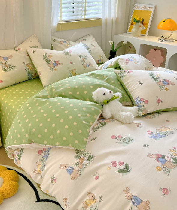 91家纺网 家纺一手货源 找家纺 芊寻 2024新款全棉13372田园风印花系列四件套 蘑菇兔