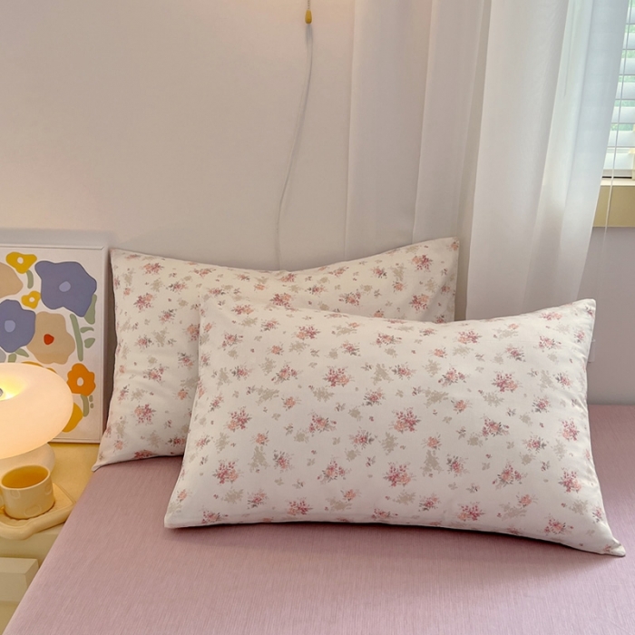91家纺网 家纺一手货源 找家纺 芊寻 2024新款全棉13372田园风印花系列单枕套 屋顶花园
