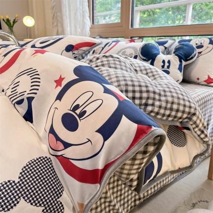 91家纺网 家纺一手货源 找家纺 （总）红粉佳人 2025新款棉加绒印花单被套