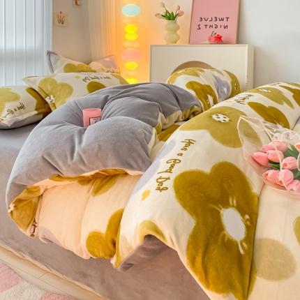 91家纺网 家纺一手货源 找家纺 （总）莱米家纺 2023新款牛奶绒印花单被套法莱绒