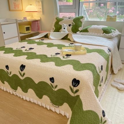 91家纺网 家纺一手货源 找家纺 索飞特牛奶绒夹棉绗缝床盖三件套四件套 绿野仙踪