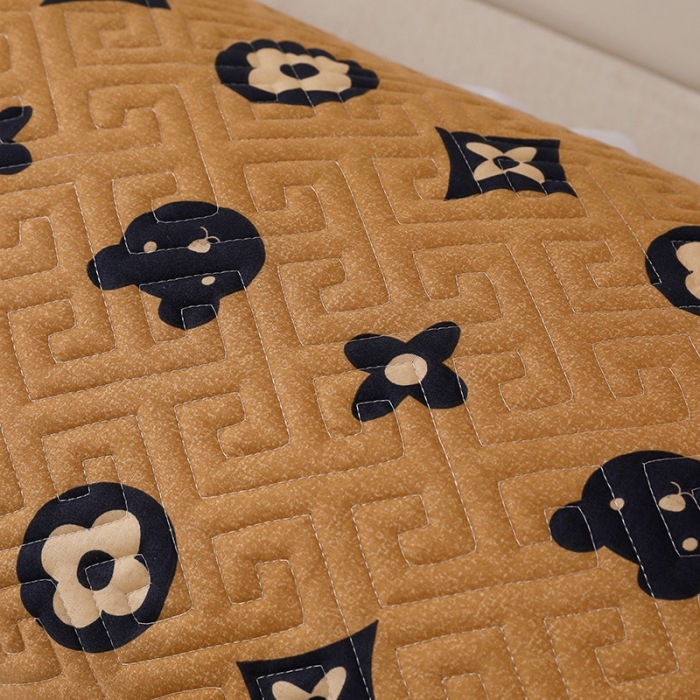 91家纺网 家纺一手货源 找家纺 艾兜坊 2023新款磨毛夹棉花边双人枕套 山茶花