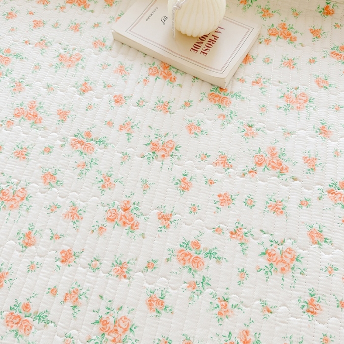 91家纺网 家纺一手货源 找家纺 岚吉 新款40支133*72全棉斜纹夹棉绗缝小花边床盖 芳香