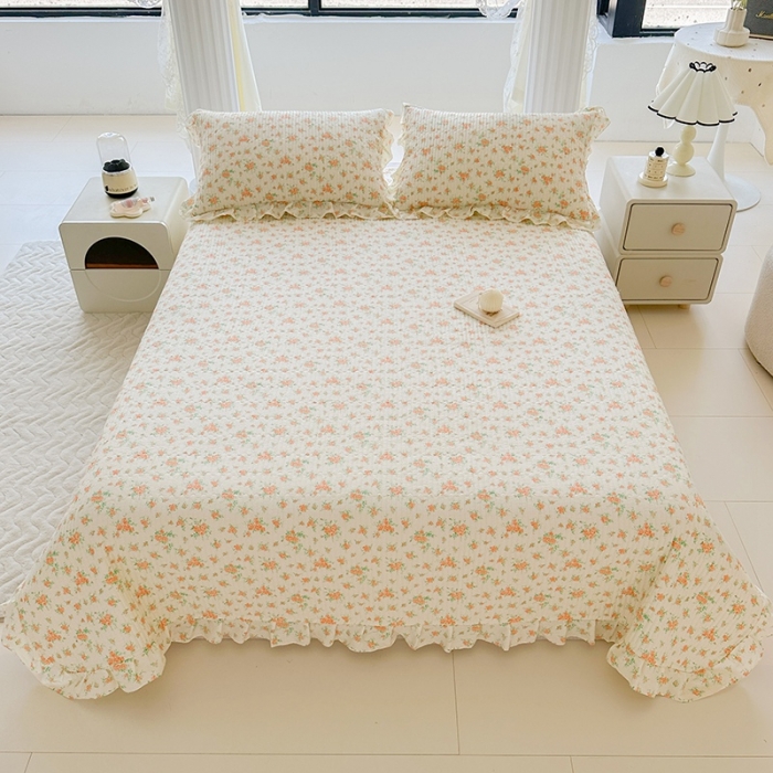 91家纺网 家纺一手货源 找家纺 岚吉 新款40支133*72全棉斜纹夹棉绗缝小花边床盖 芳香