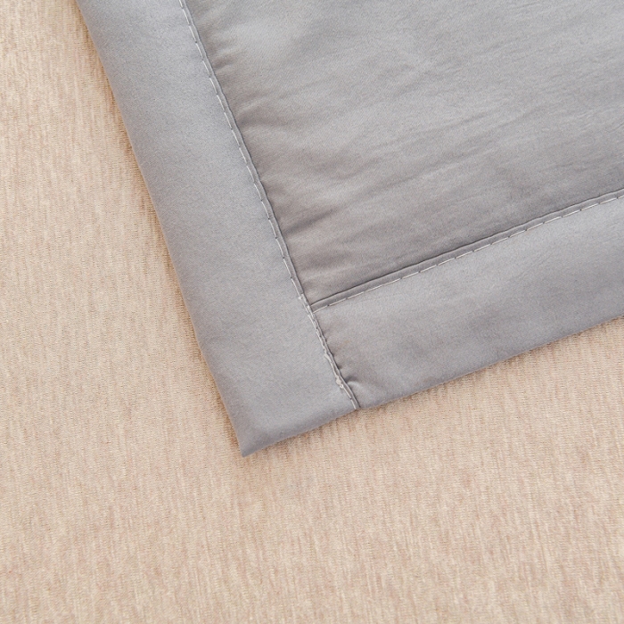 91家纺网 家纺一手货源 找家纺 艾兜坊2023新款水洗棉夏被浅灰
