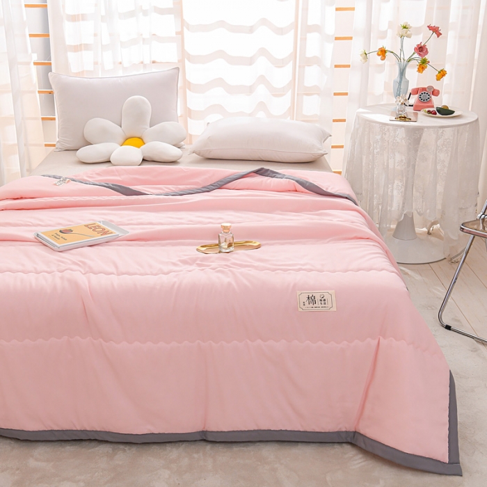 91家纺网 家纺一手货源 找家纺 艾兜坊2023新款水洗棉夏被玉色