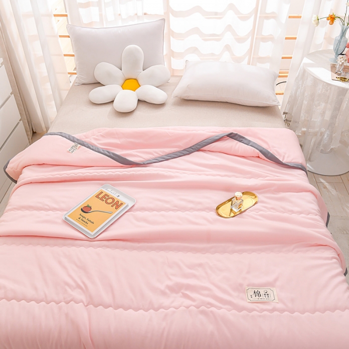 91家纺网 家纺一手货源 找家纺 艾兜坊2023新款水洗棉夏被玉色