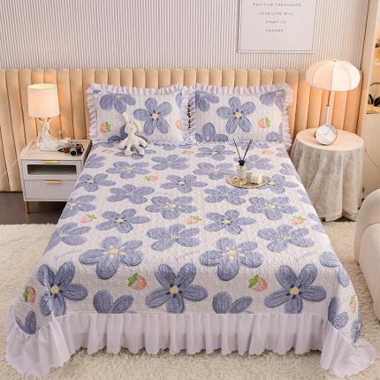 91家纺网 家纺一手货源 找家纺 艾兜坊 2023新款轻柔云感水洗磨毛夹棉床盖晴空初妍