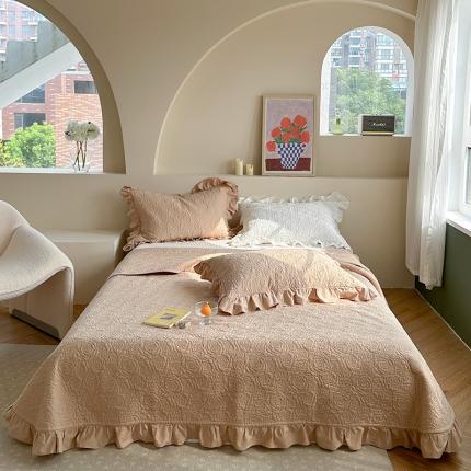 91家纺网 家纺一手货源 找家纺 （总）诗黛尔 2023秋冬新款全棉斜纹夹棉床盖花边款-玫瑰花语系列