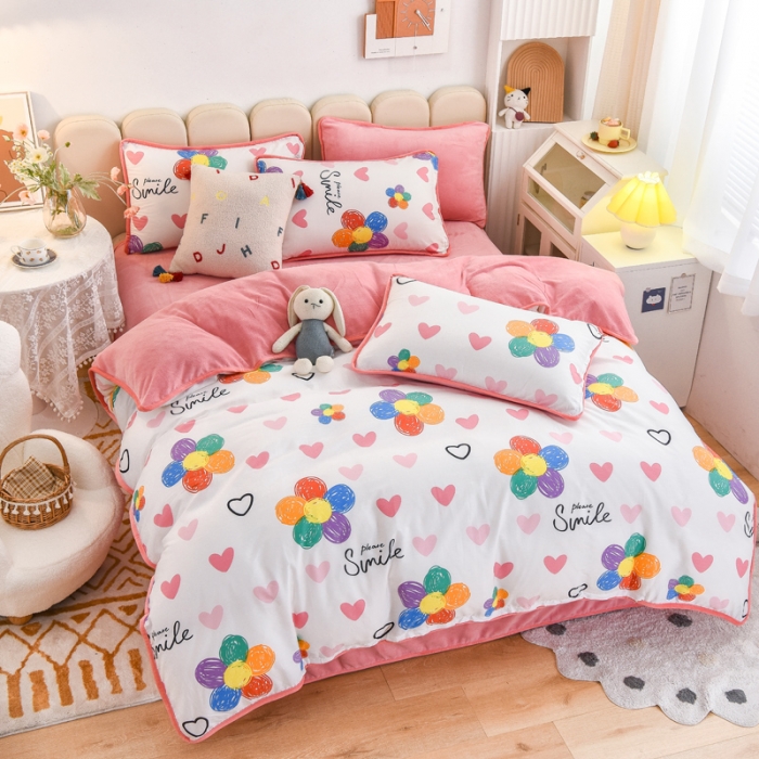 91家纺网 家纺一手货源 找家纺 琪琪阁 2023新款A棉B绒棉加绒牛奶绒四件套单被套 手绘浪漫