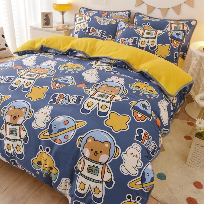 91家纺网 家纺一手货源 找家纺 琪琪阁 2023新款A棉B绒棉加绒牛奶绒四件套单被套 太空熊